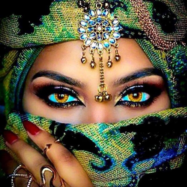 diamond painting arabian eyes